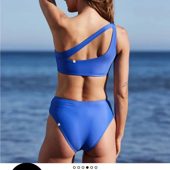 Summersalt One-Shoulder Blue Bikini top - Picture 2 of 8